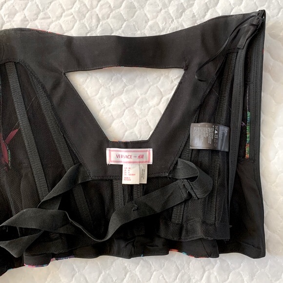 Versace by H&M size 6 floral corset top - Picture 16 of 16